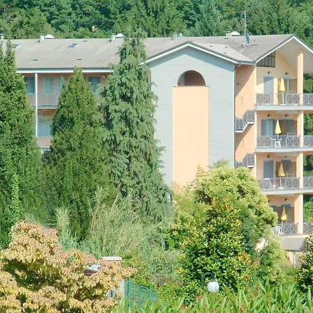 Apartment In A On Maggiore Near The