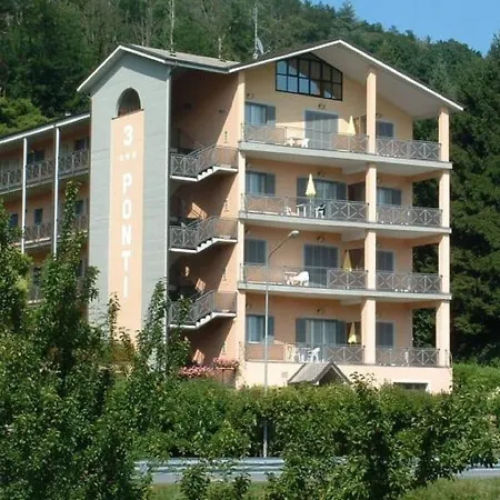 In A On Maggiore Near The Apartment Verbania